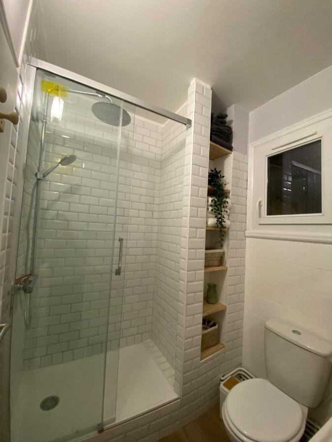 Appartement Cosy Pres De La Gare Avec Parking Saint-Pierre-des-Corps Eksteriør bilde